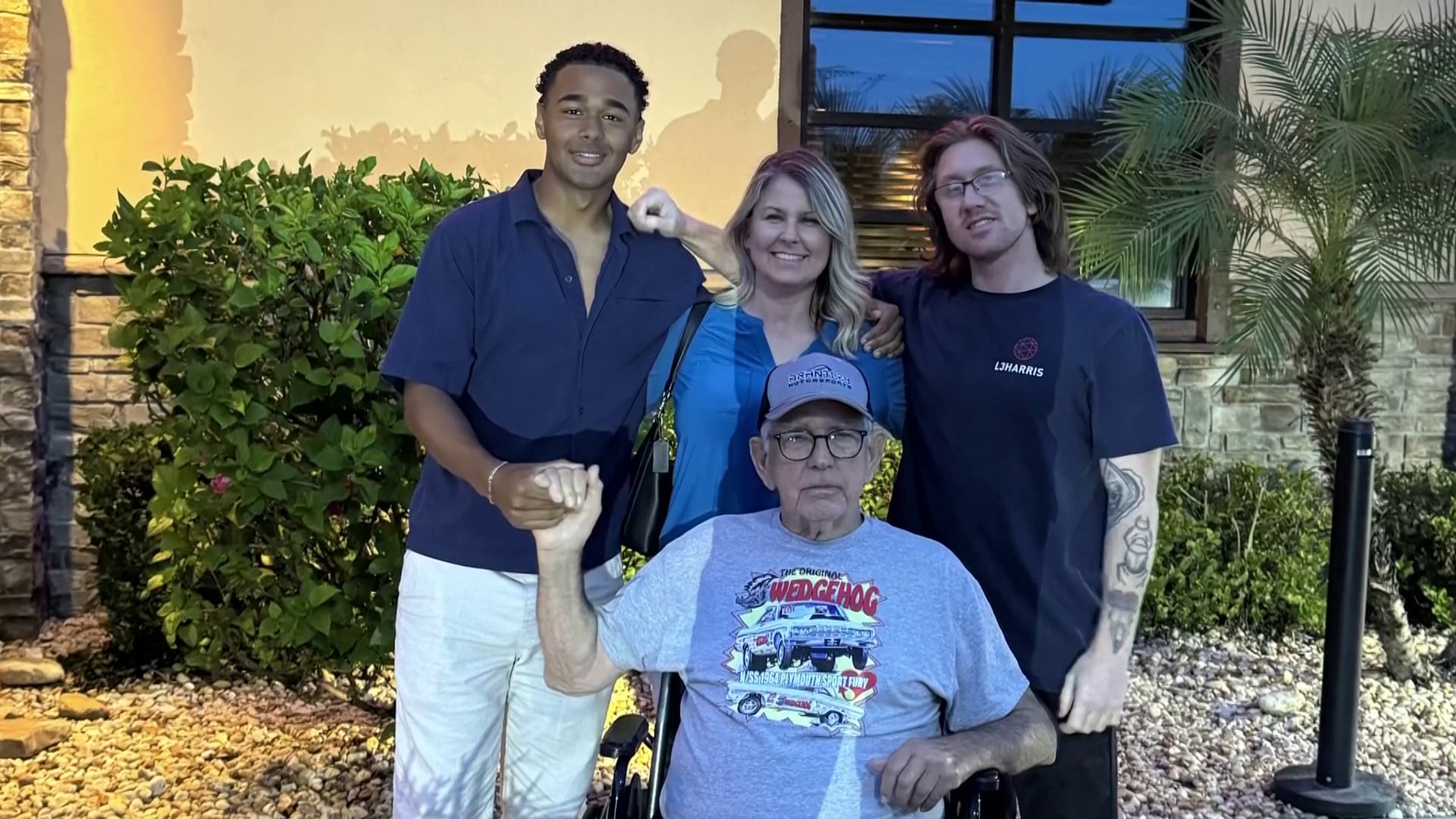 Airline Delay Allegedly Prevents Final Family Viewing of Father’s Body