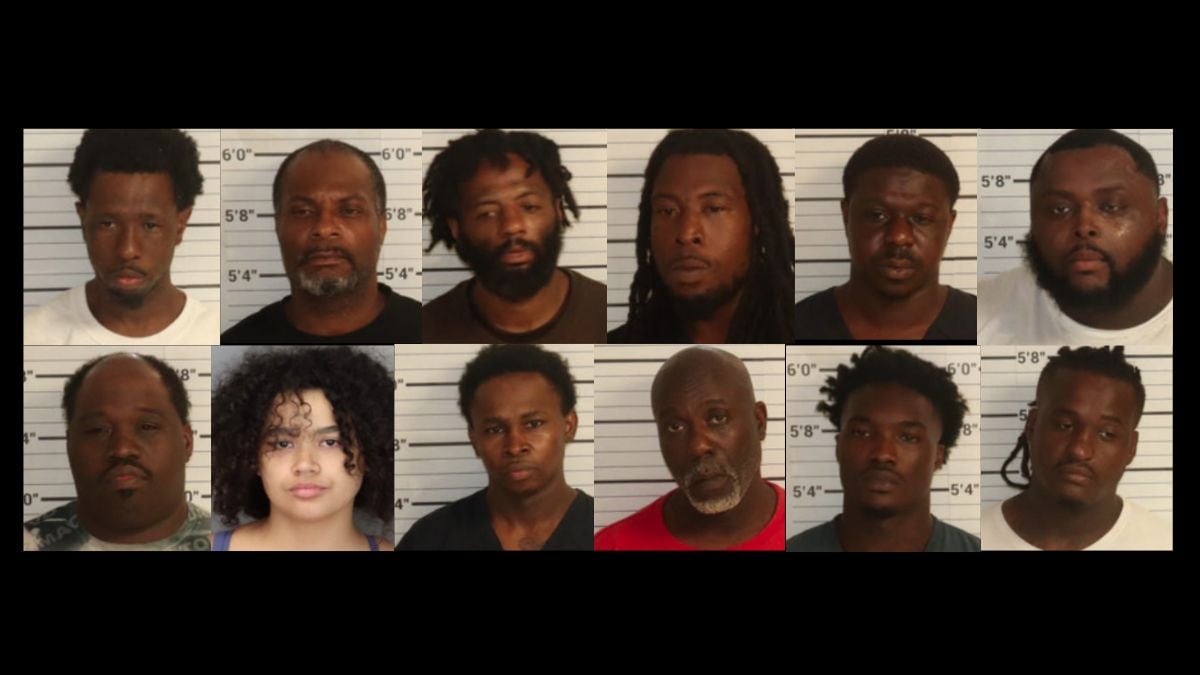 Thirteen Arrested in Alleged $250,000 Chicken Theft in Memphis