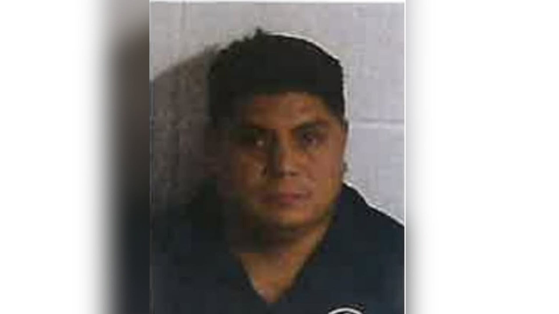 Murder Suspect Escapes Custody in Georgia, Widespread Search Underway