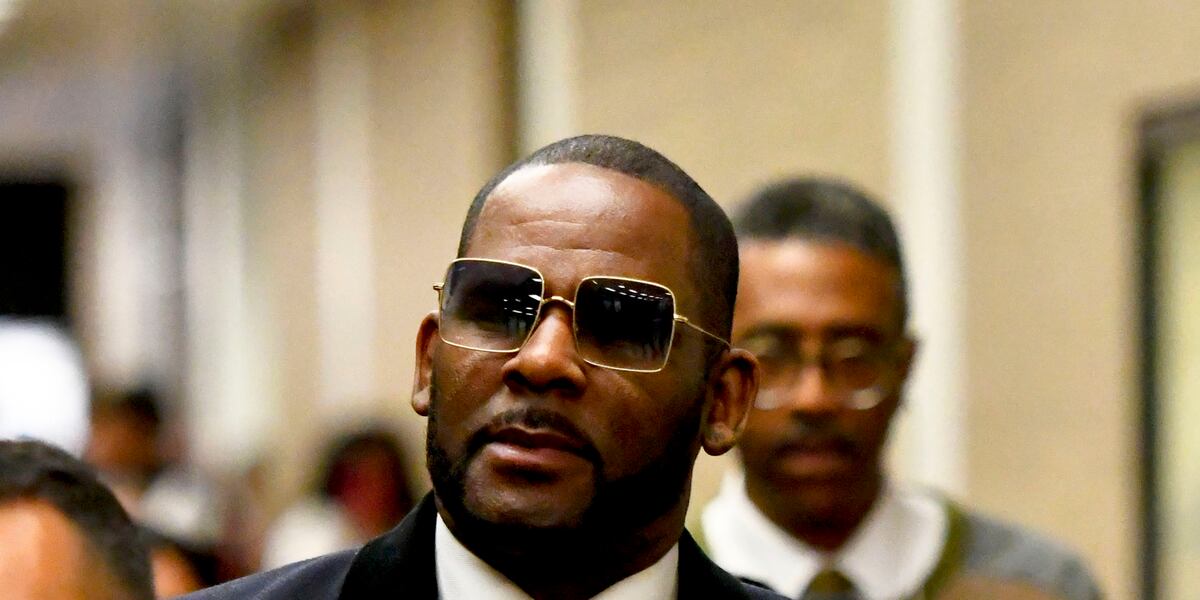 R. Kelly convicted of child porn, enticing girls for sex