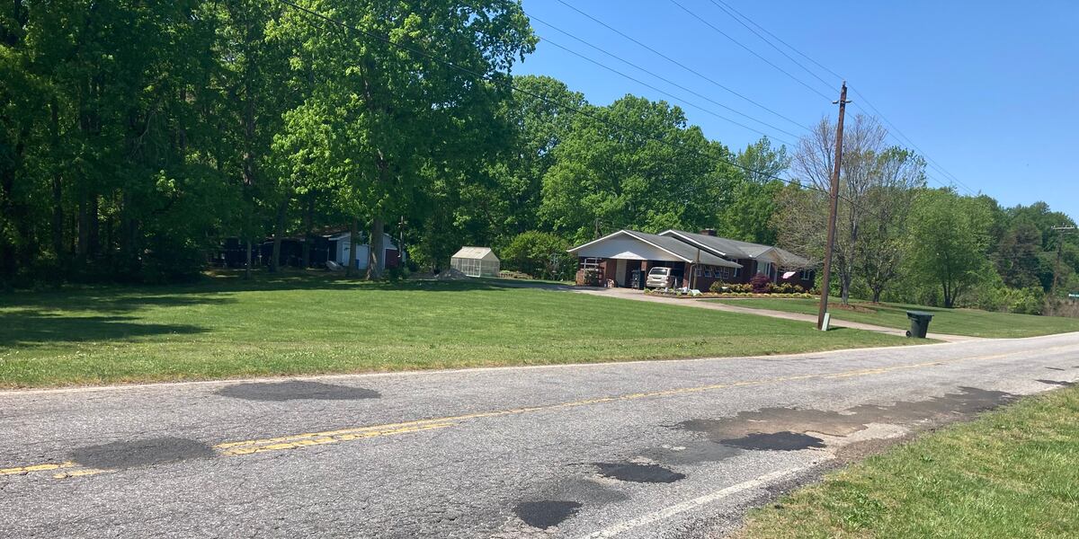 State Line Rd GETTING ANSWERS: State Line Road