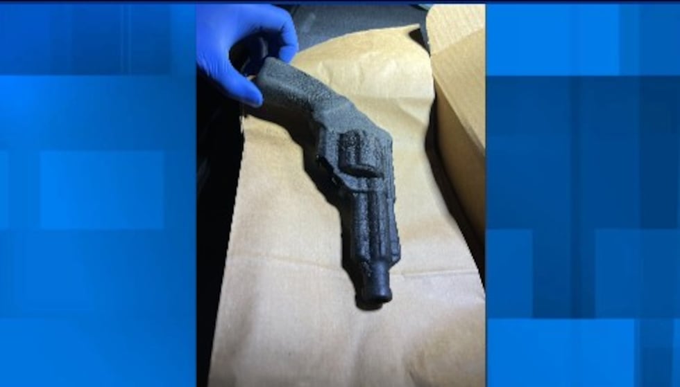 SLED: Man killed after pointing glass bottle shaped like gun at deputy