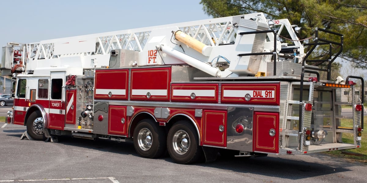 Crews respond to fire at two small businesses in Spartanburg Co.